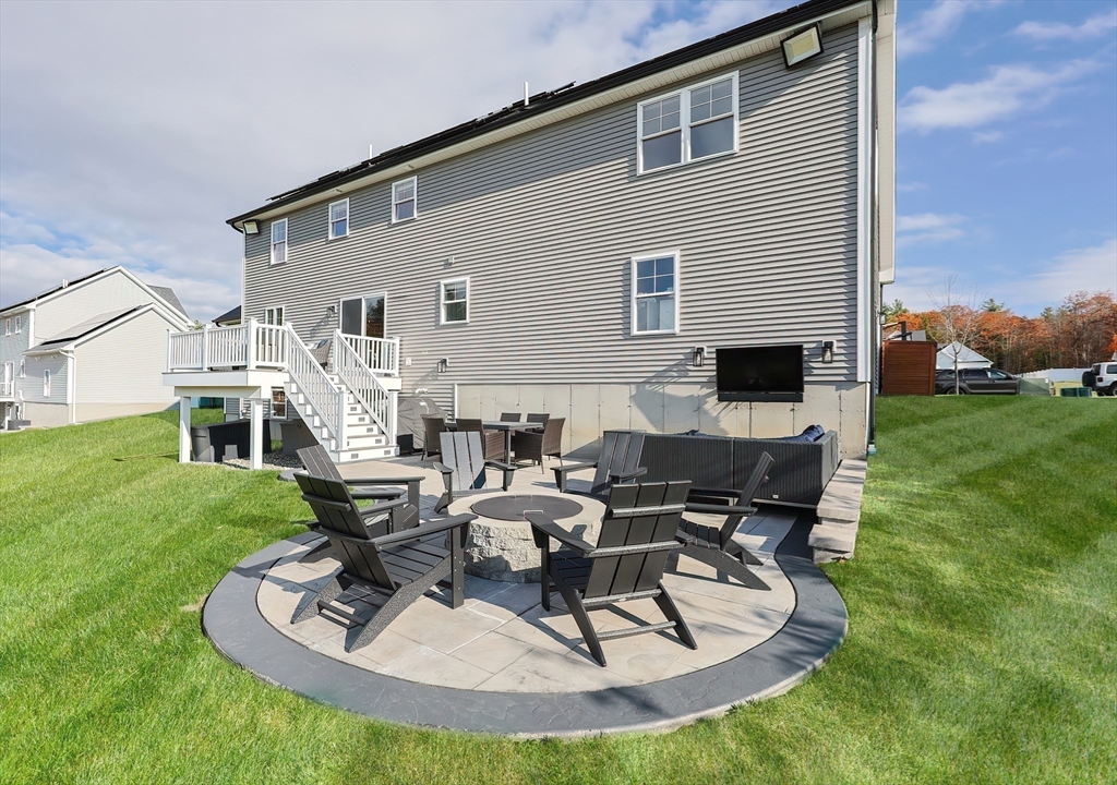 11 Lighthouse Lane Westminster, MA 01473 - Photo 40 of 42