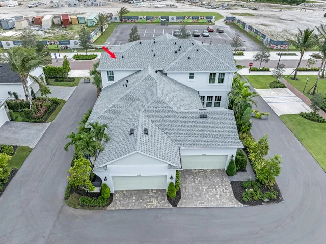 $4,250 | 923 Southwest Prairie Avenue, Palm City, FL 34990