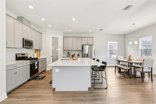 $578,800 | 14733 Gallop Run Drive, Lithia, FL 33547