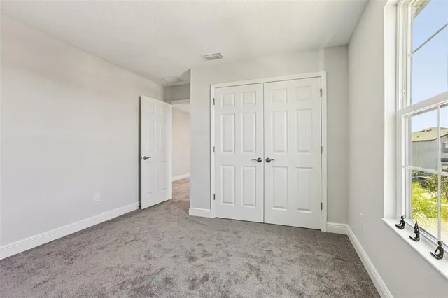 $578,800 | 14733 Gallop Run Drive, Lithia, FL 33547