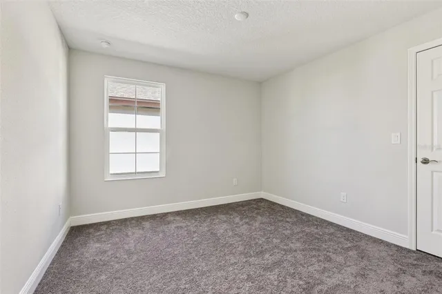 $578,800 | 14733 Gallop Run Drive, Lithia, FL 33547