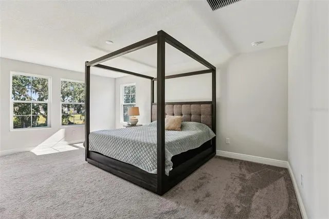 $578,800 | 14733 Gallop Run Drive, Lithia, FL 33547