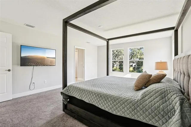 $578,800 | 14733 Gallop Run Drive, Lithia, FL 33547