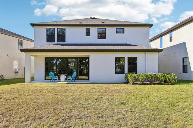 $578,800 | 14733 Gallop Run Drive, Lithia, FL 33547