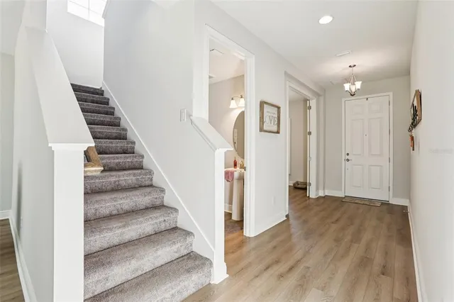 $578,800 | 14733 Gallop Run Drive, Lithia, FL 33547