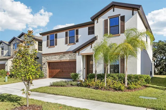 $578,800 | 14733 Gallop Run Drive, Lithia, FL 33547