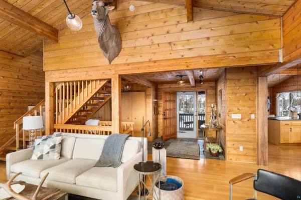 $1,199,000 | 9434 West Branch Road, Duluth, MN 55803