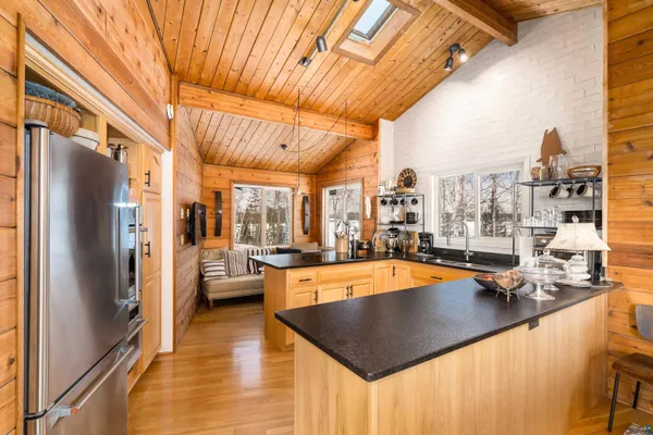 $1,199,000 | 9434 West Branch Road, Duluth, MN 55803