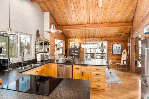 $1,199,000 | 9434 West Branch Road, Duluth, MN 55803