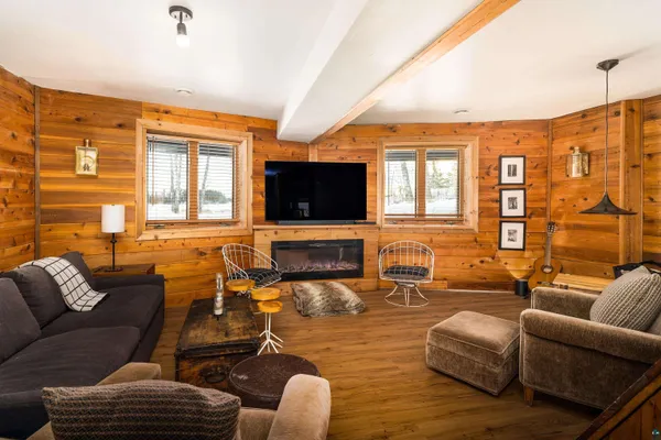 $1,199,000 | 9434 West Branch Road, Duluth, MN 55803