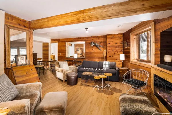 $1,199,000 | 9434 West Branch Road, Duluth, MN 55803