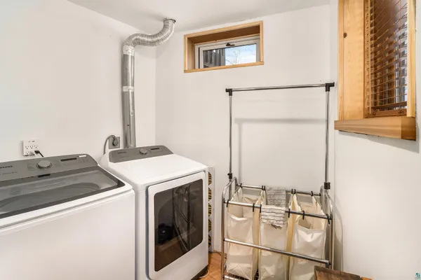 $1,199,000 | 9434 West Branch Road, Duluth, MN 55803