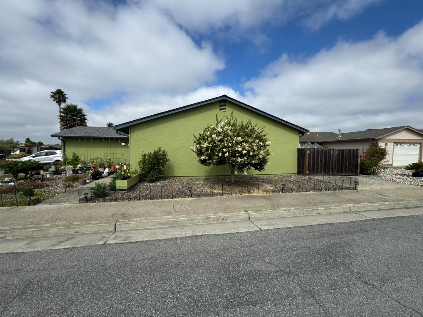 623 Delta Way Watsonville, CA 95076 - Photo 6 of 11