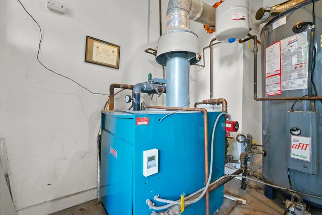 $935,000 | 3901 Haas Avenue, Lyons, IL 60534