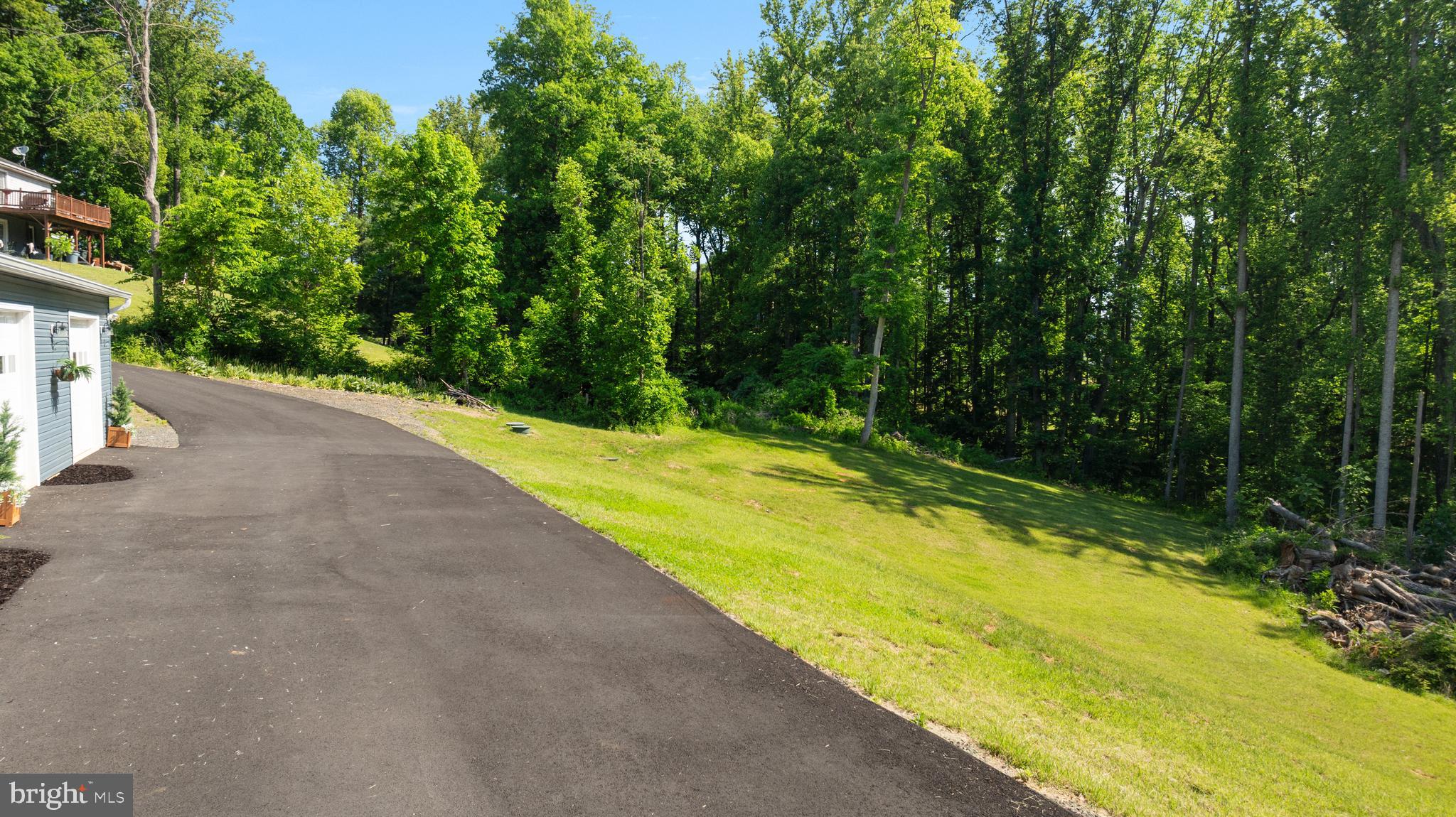 5331 Merry Oaks Road The Plains, VA 20198 - Photo 45 of 61 Front yard