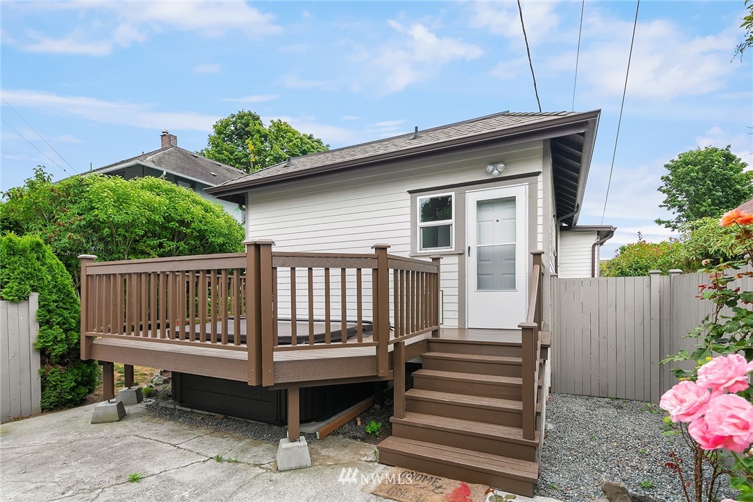 1527 Rucker Avenue Everett, WA 98201 - Photo 21 of 25 Gallery Image 21