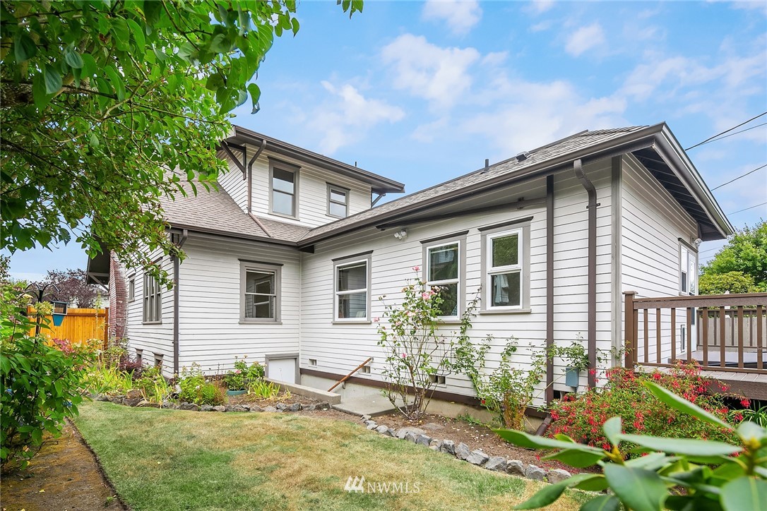 1527 Rucker Avenue Everett, WA 98201 - Photo 24 of 25 Gallery Image 24