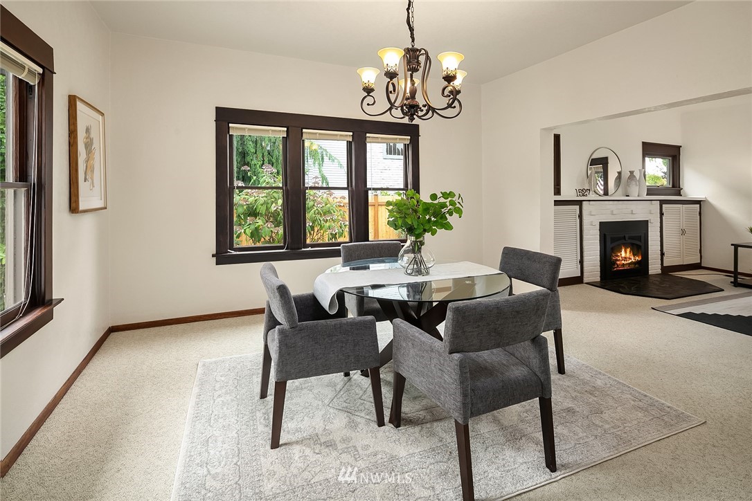 1527 Rucker Avenue Everett, WA 98201 - Photo 8 of 25 Gallery Image 8