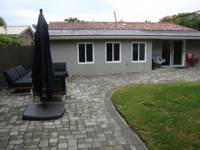 $3,600 | 31 Northeast 48th Court, Oakland Park, FL 33334