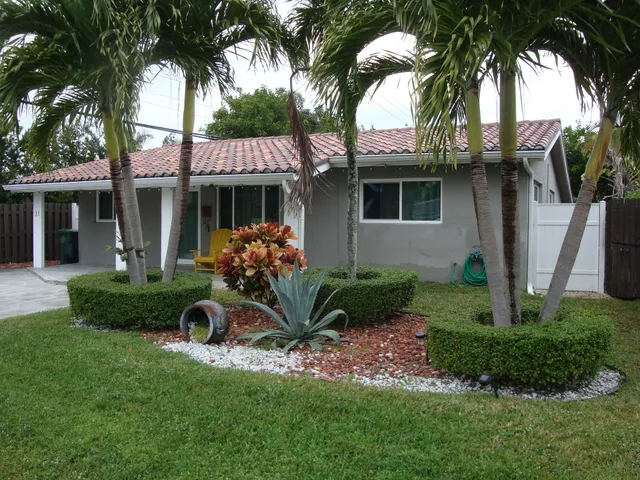 $3,600 | 31 Northeast 48th Court, Oakland Park, FL 33334