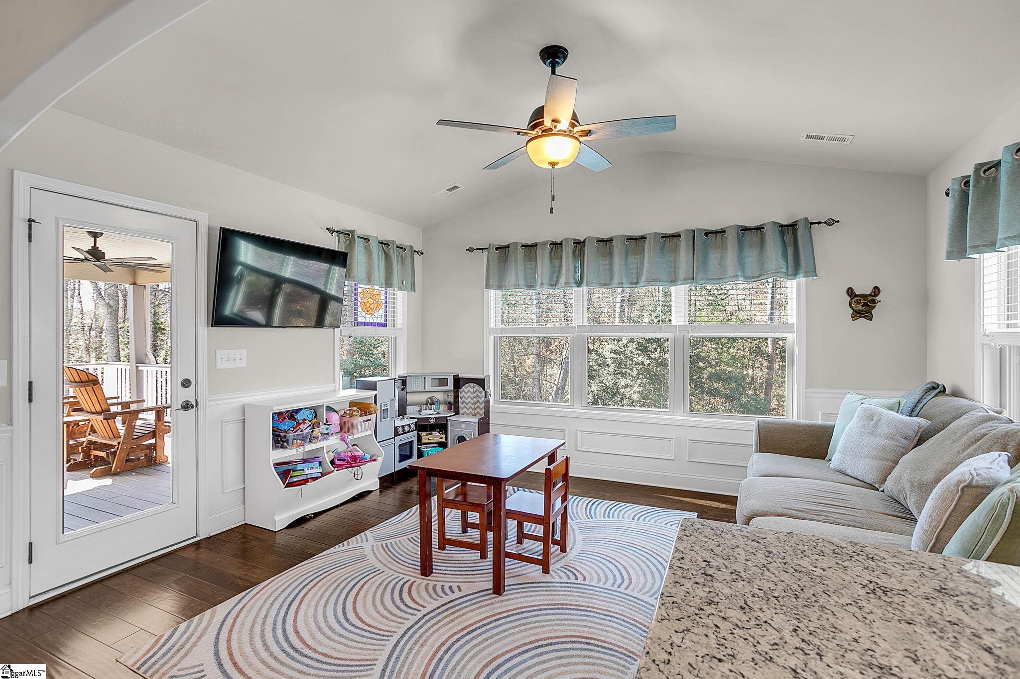 25 Yorkmont Way Greer, SC 29651 - Photo 13 of 50