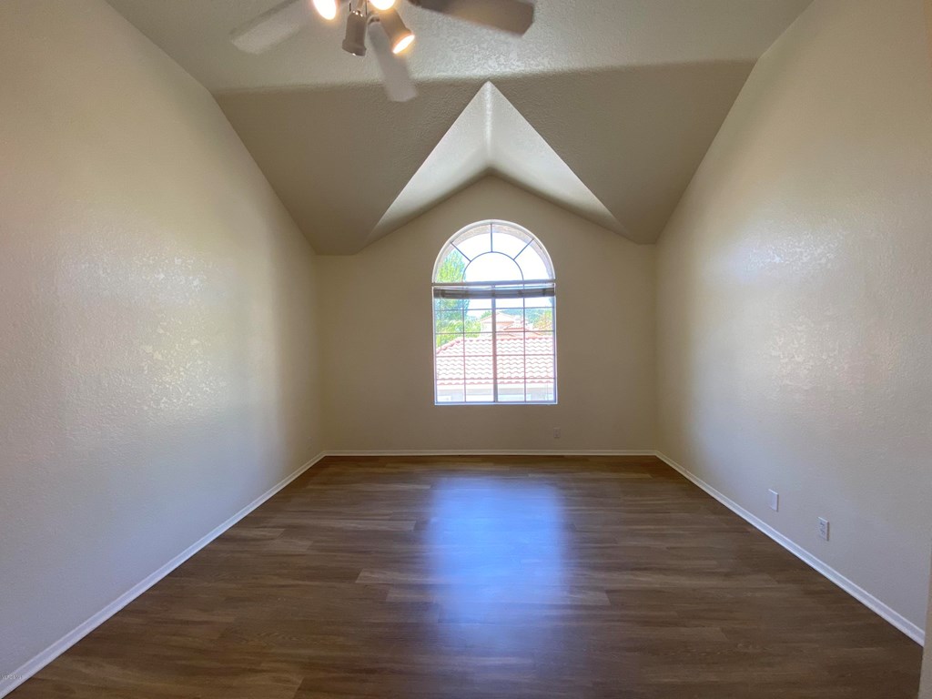 610 Geranium Lane, Unit A Simi Valley, CA 93065 - Photo 15 of 32