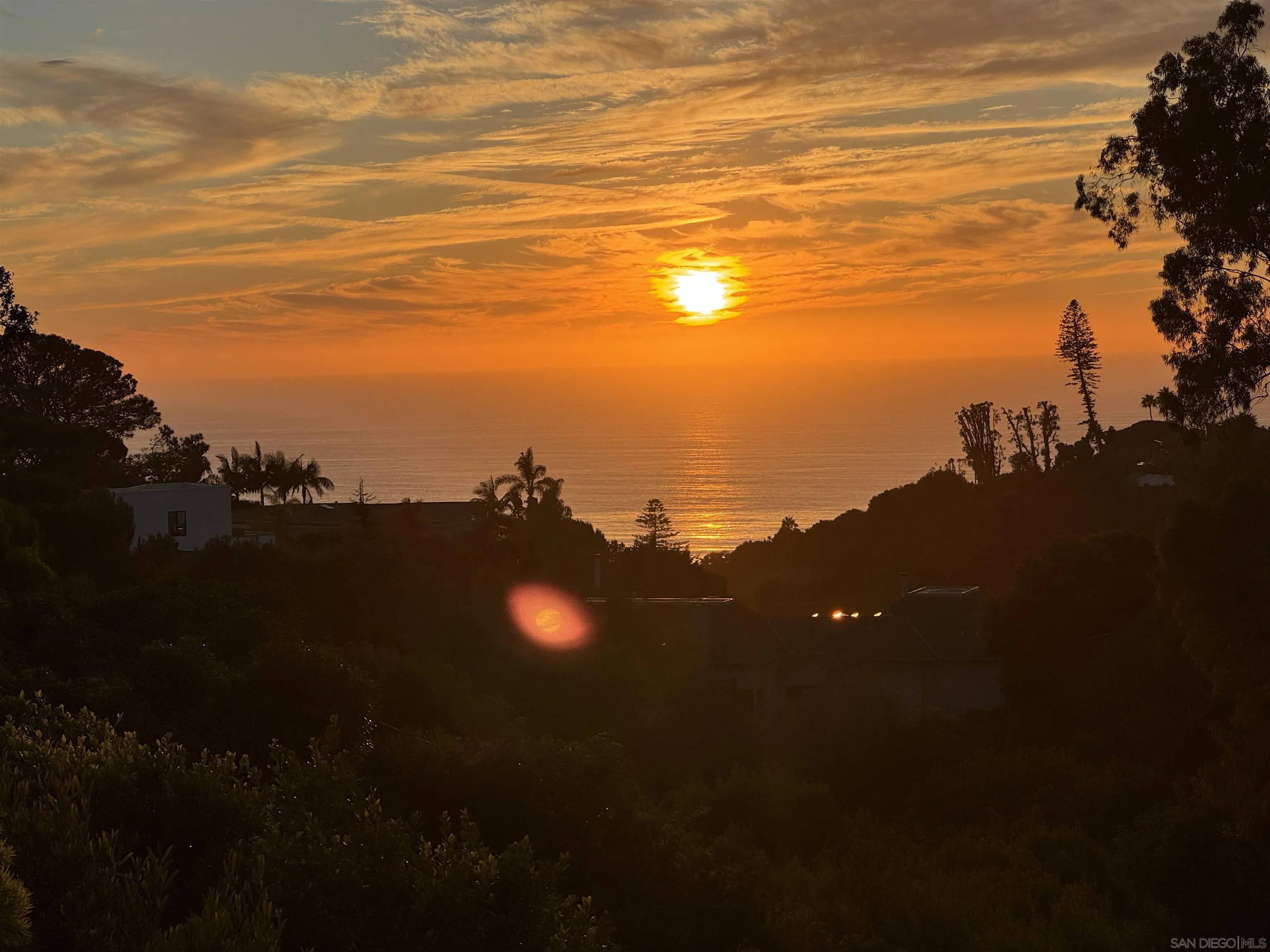 1402 Rodeo Drive La Jolla, CA 92037 - Photo 45 of 62 a view of a ocean from a yard