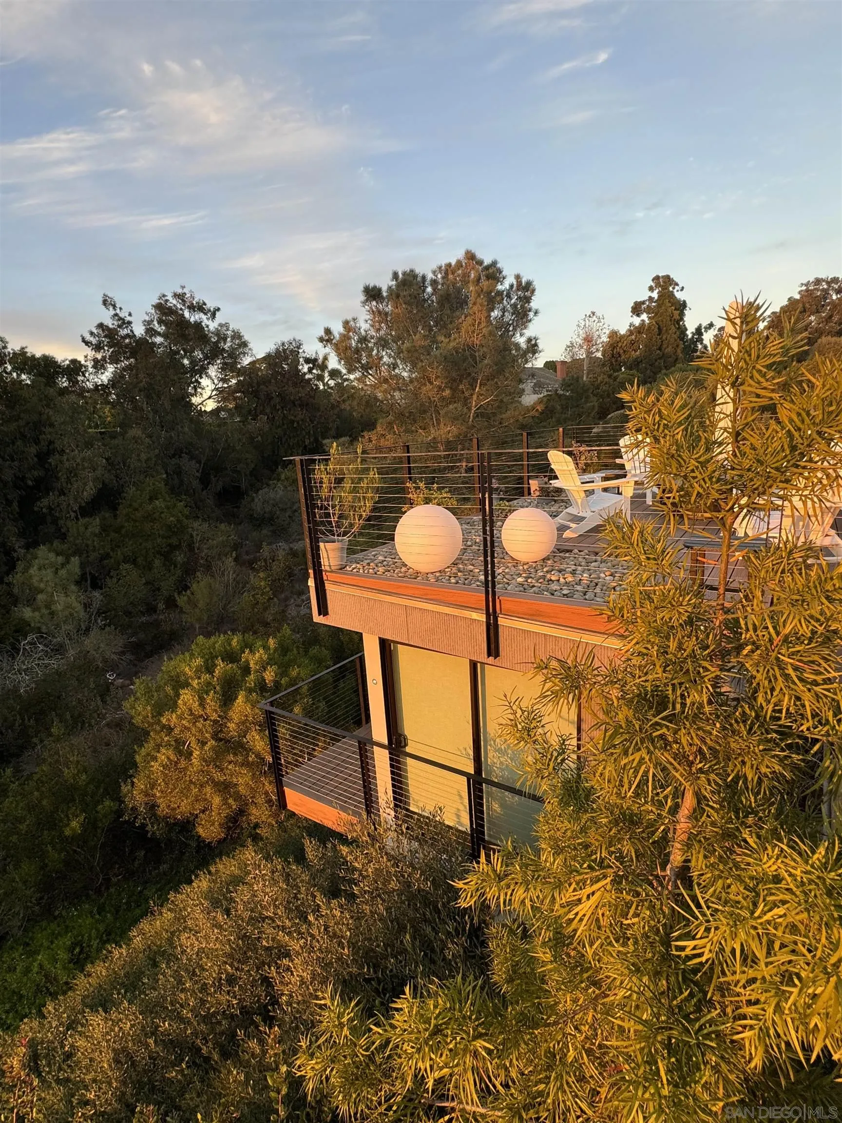 1402 Rodeo Drive La Jolla, CA 92037 - Photo 46 of 62 a view of a backyard of the house
