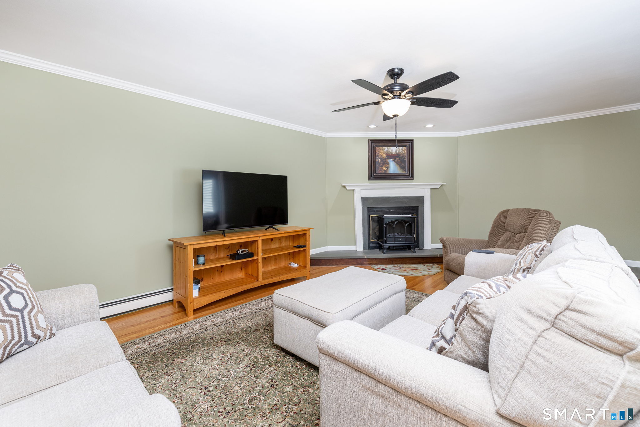393 Wawecus Hill Road Norwich, CT 06360 - Photo 10 of 40