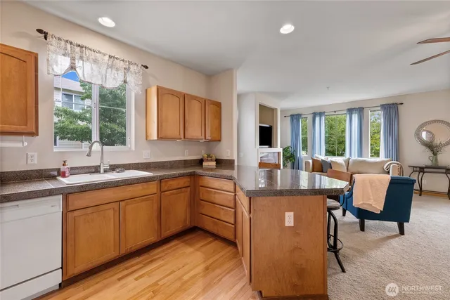 $409,900 | 2420 Simmons Street, Unit B, DuPont, WA 98327