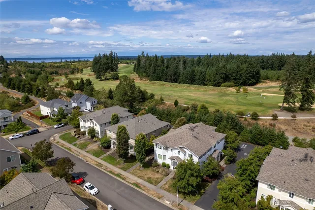 $409,900 | 2420 Simmons Street, Unit B, DuPont, WA 98327