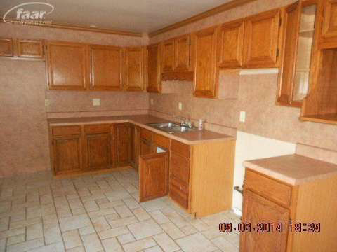 4296 Willard Road Birch Run, MI 48415 - Photo 7 of 15 20420908-6.JPG