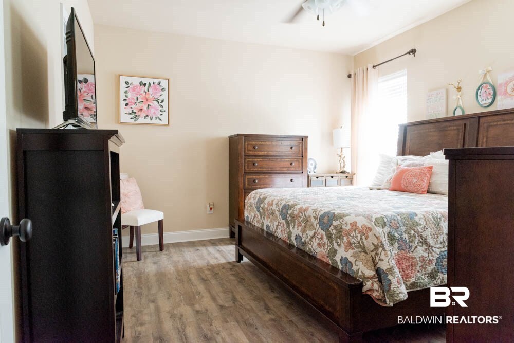18912 Brixham Court Foley, AL 36535 - Photo 15 of 26 Gallery Image 15