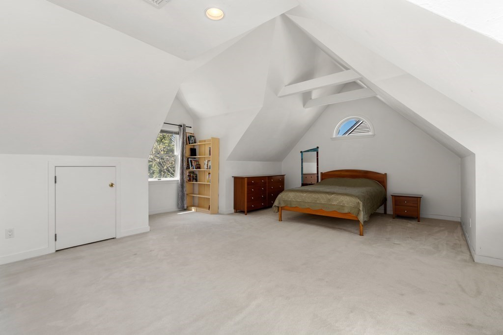 62 Lynn Road Needham, MA 02494 - Photo 13 of 24