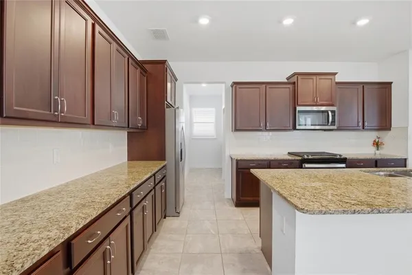 $499,990 | 7045 Southwest 65th Street, Ocala, FL 34481