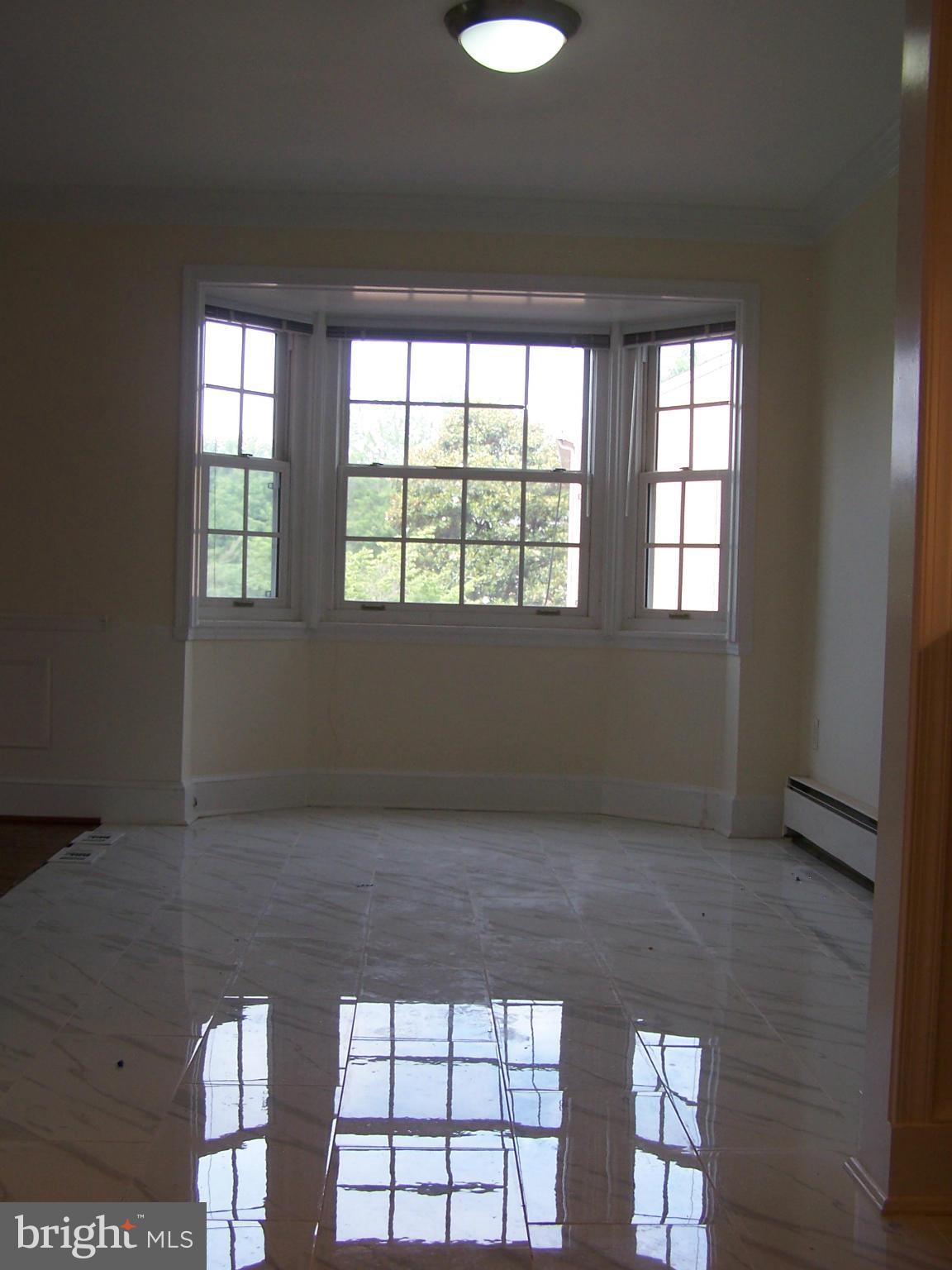 6434 Eastleigh Court Springfield, VA 22152 - Photo 7 of 30 Interior (General)
