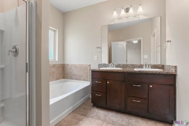 $274,900 | 39357 Legacy Lake Drive, Gonzales, LA 70737