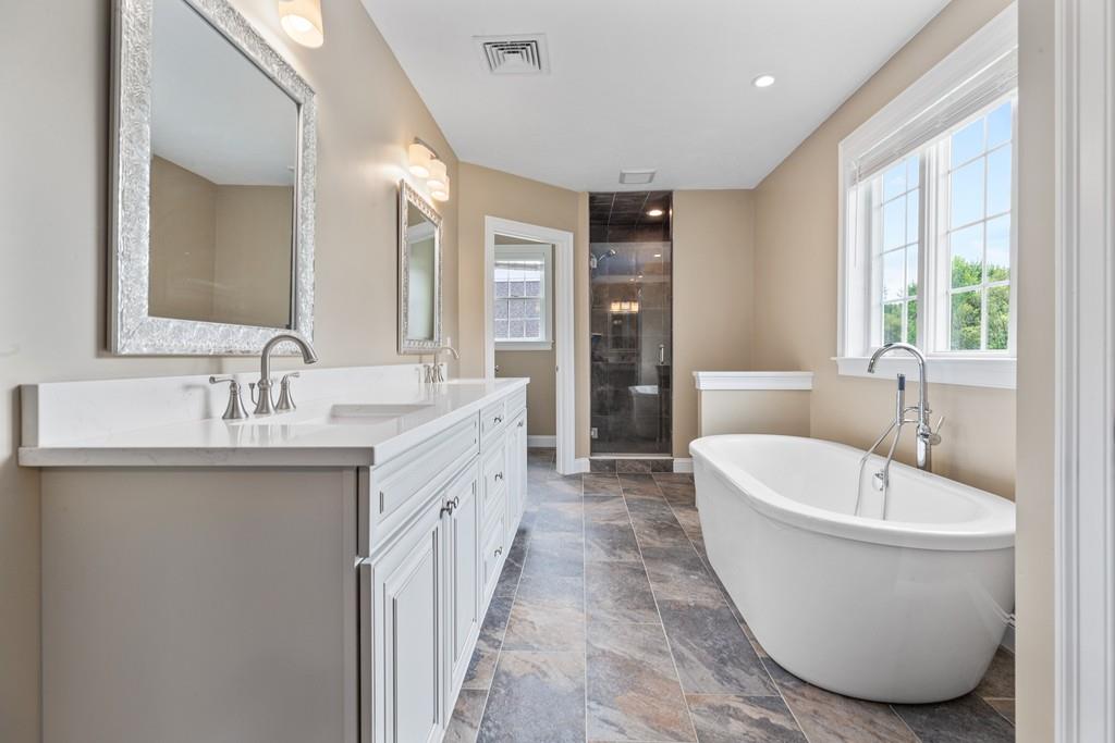 240 Clapp Road Scituate, MA 02066 - Photo 21 of 37