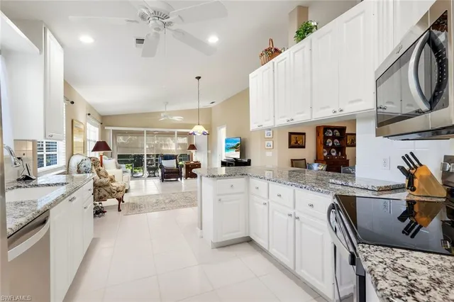 $449,000 | 3333 Cayman Lane, Naples, FL 34119