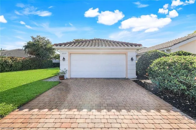 $449,000 | 3333 Cayman Lane, Naples, FL 34119