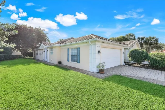 $449,000 | 3333 Cayman Lane, Naples, FL 34119