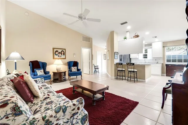 $449,000 | 3333 Cayman Lane, Naples, FL 34119