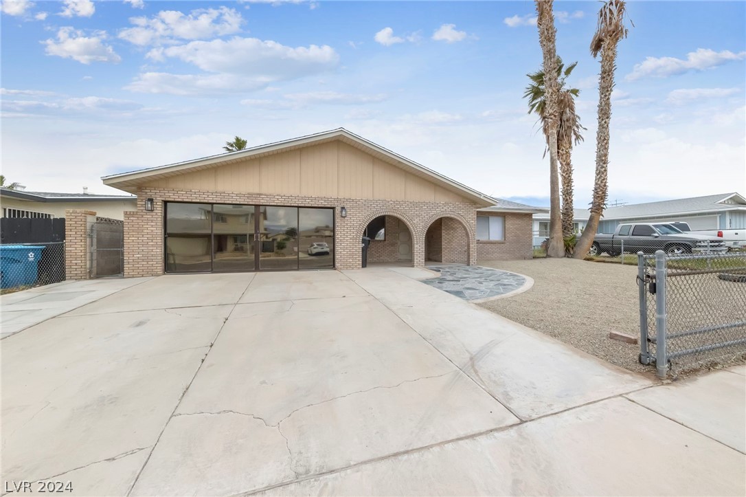 137 Huntly Road Las Vegas, NV 89145 - Photo 1 of 33 Gallery Image 1