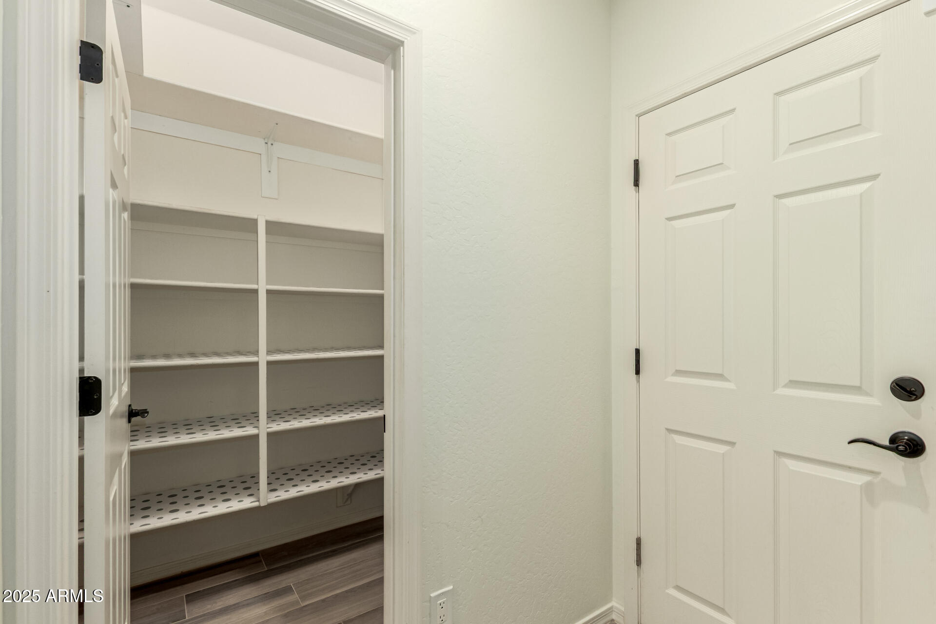 5660 South Colt Mesa, AZ 85212 - Photo 16 of 34 a view of a walk in closet