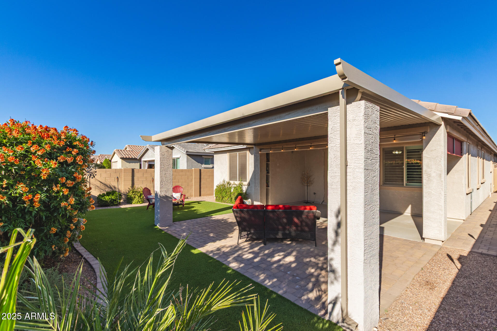 5660 South Colt Mesa, AZ 85212 - Photo 31 of 34 a front view of a house with garden
