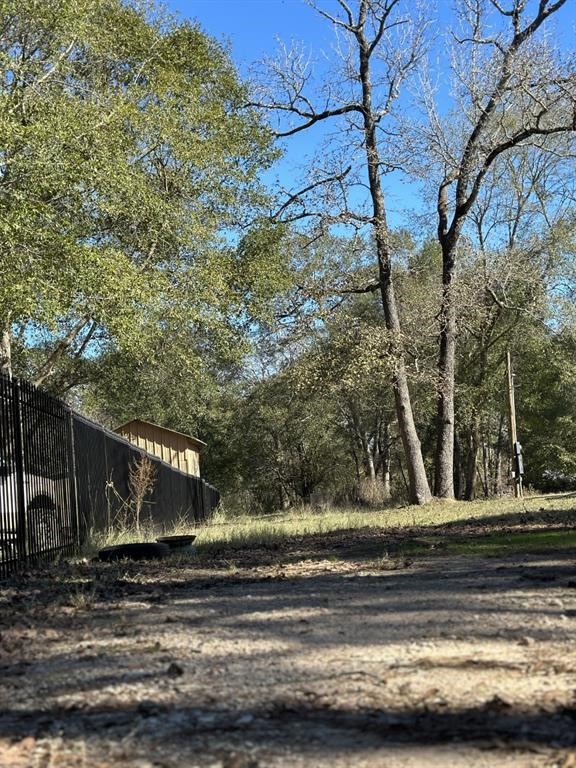 2078 Jeffcote Road Conroe, TX 77303 - Photo 11 of 19