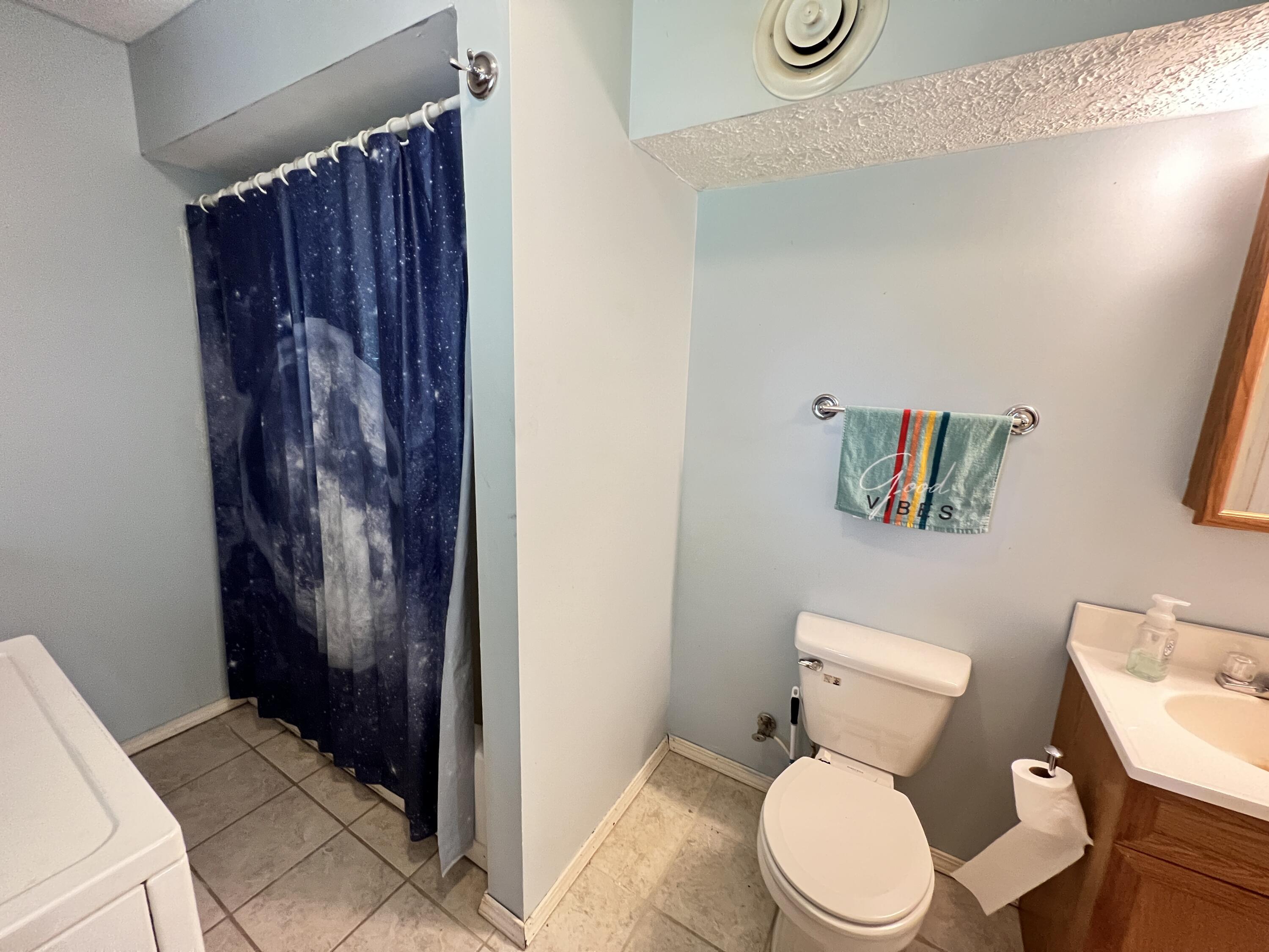 1187 Leet Road Niles, MI 49120 - Photo 24 of 29 Laundry
