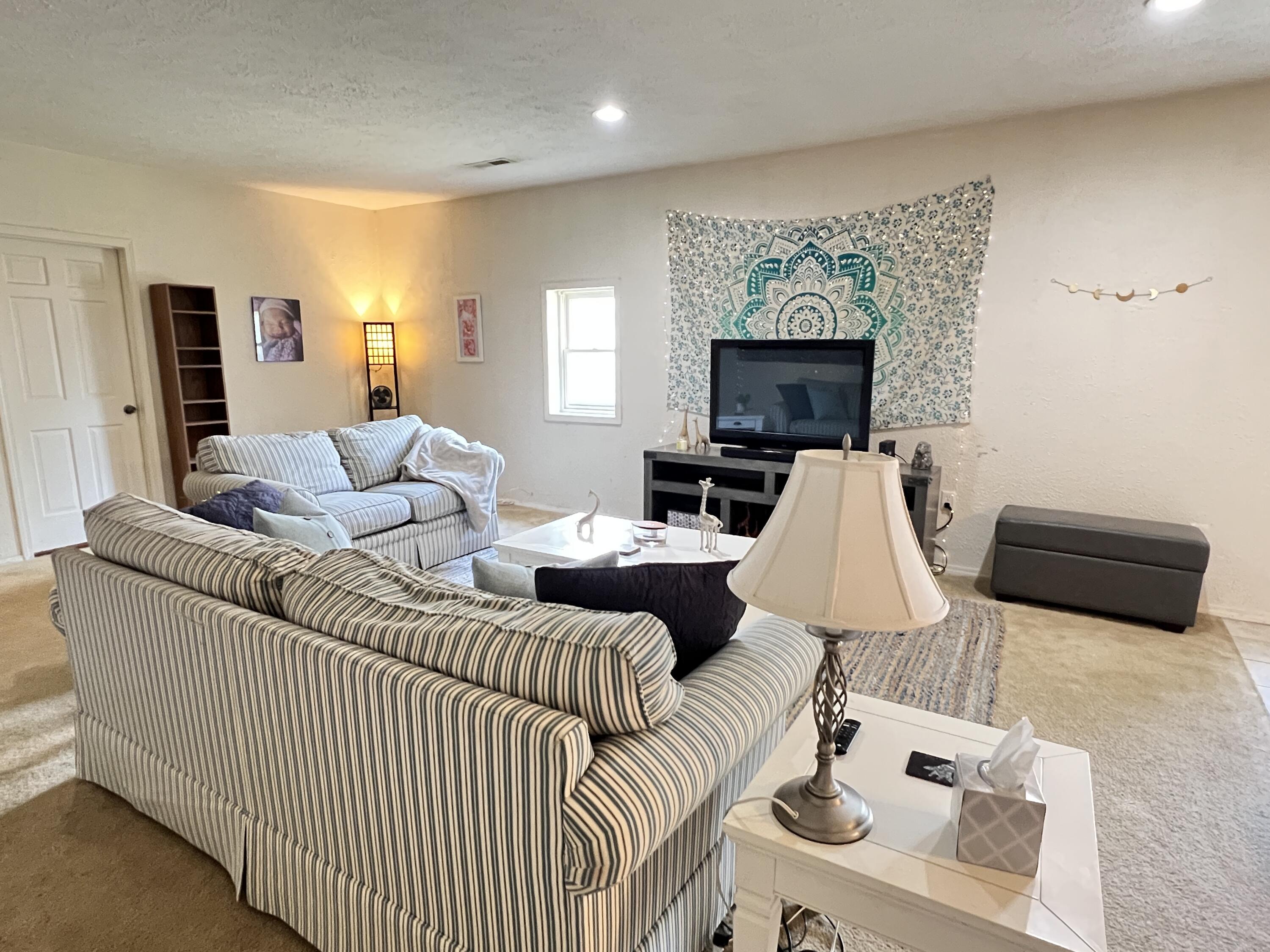 1187 Leet Road Niles, MI 49120 - Photo 8 of 29 Living