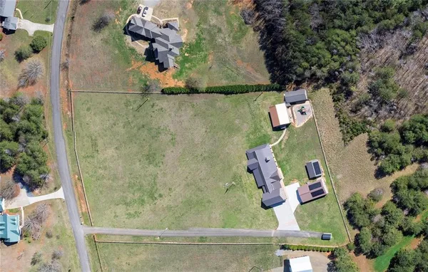 $1,445,000 | 15 Lauren Lane, Rydal, GA 30171