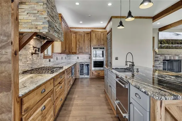 $1,445,000 | 15 Lauren Lane, Rydal, GA 30171